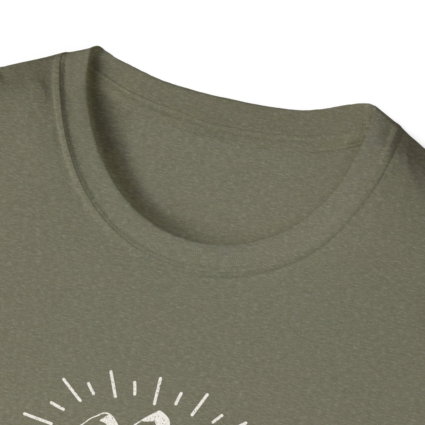 Super Dad T-Shirt | I Fix & Know Things | Funny Father’s Day Gift | Unisex Softstyle Tee